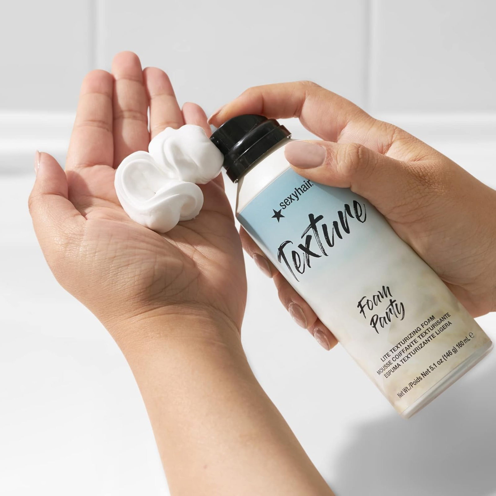 Sexy Hair Foam Party Lite Texturizing Foam (Lightweight texture enhancer)