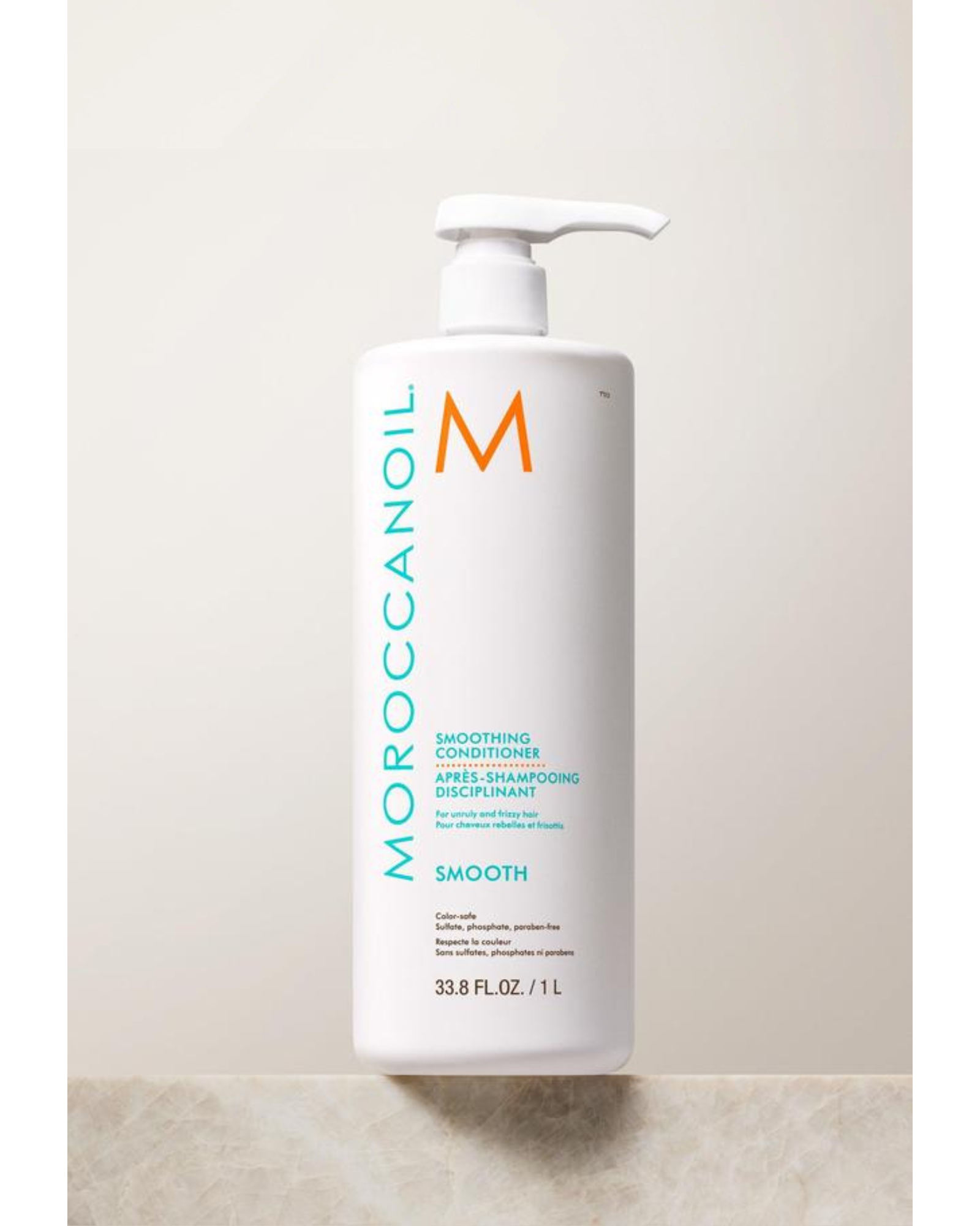 Moisturizing сonditioner by MoroccanOil (MoroccanOil Smoothing Conditioner)