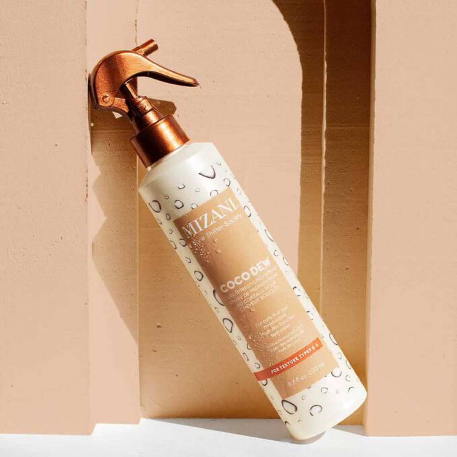 Mizani Coco Dew Curl Pre-Styling & Restyling Spray (2-in-1 pre-styling hair spray)