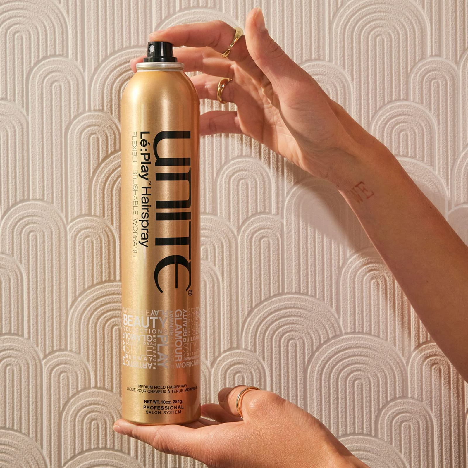 UNITE HAIR Lé:Play Hairspray (Flexible-hold hairspray)