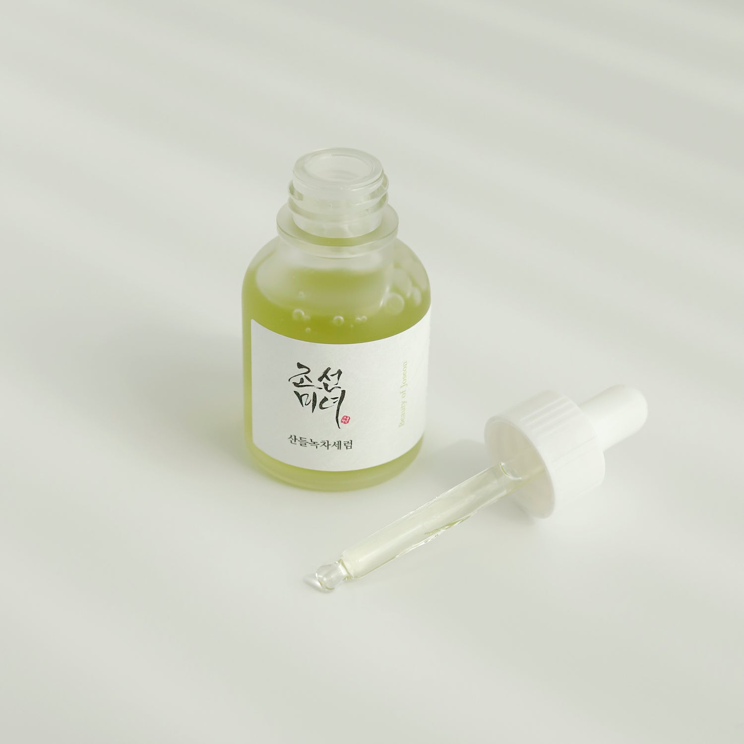 Calming serum with green tea and panthenol by Beauty of Joseon (Beauty of Joseon Calming Serum Green tea + Panthenol)